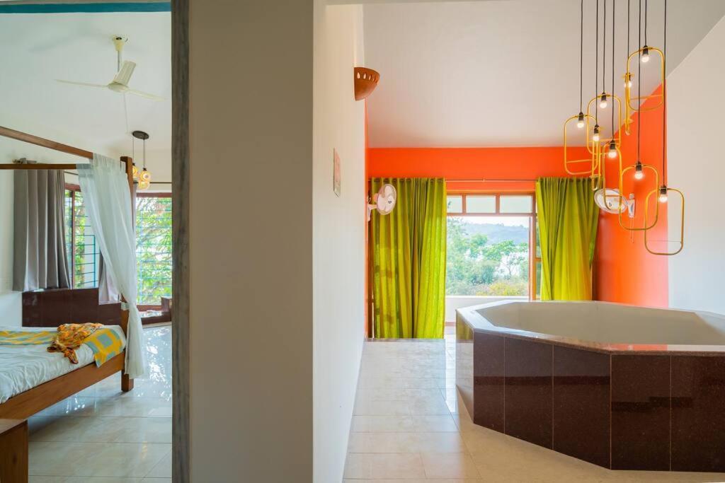 Lake View Villa Gandaulim Buitenkant foto