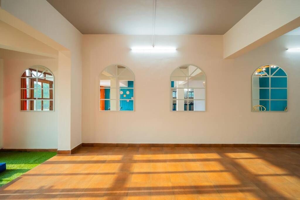 Lake View Villa Gandaulim Buitenkant foto